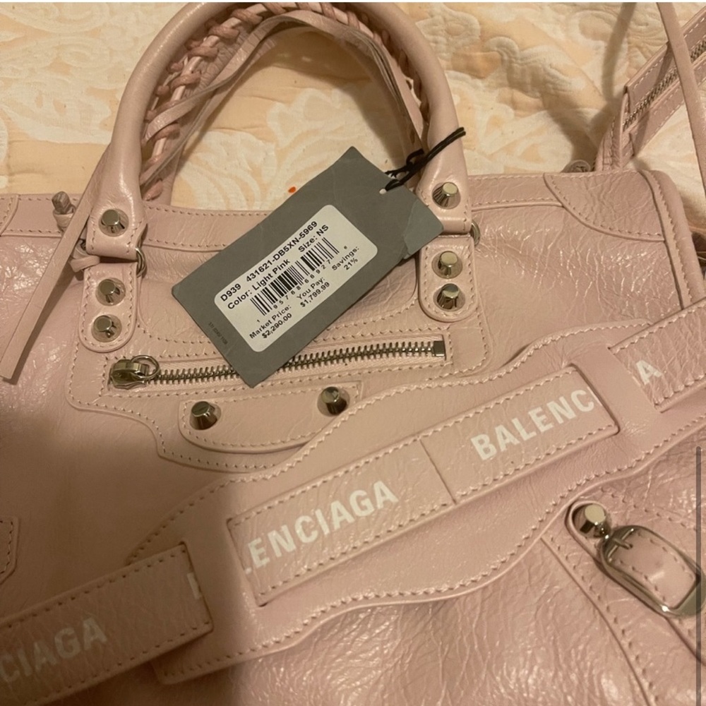 BRAND NEW BALENCIAGA LIGHT PINK BAG WITH TAGS